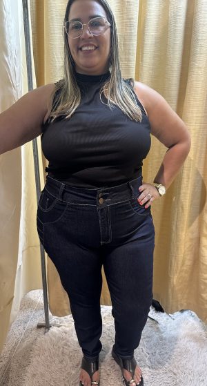 Calça jeans com lycra